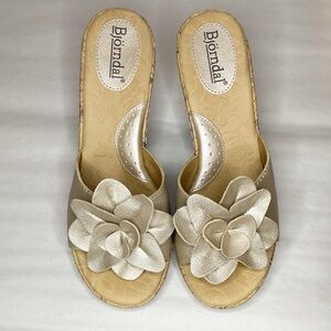 Bjorndal Leia Leather Flower Embellished Cork Platform Heels Size 8